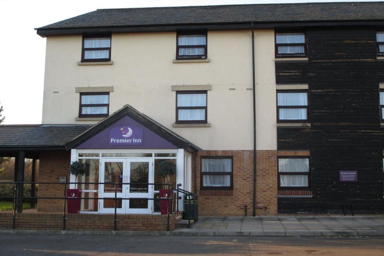 Premier Inn צ'למספורד מראה חיצוני תמונה